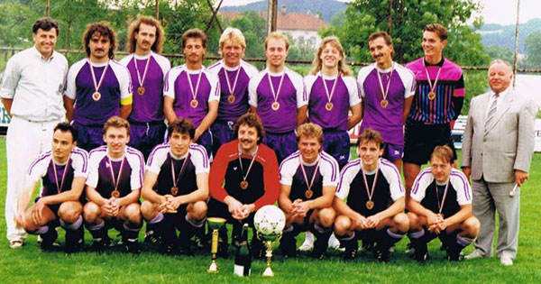 1990 - Aufstieg